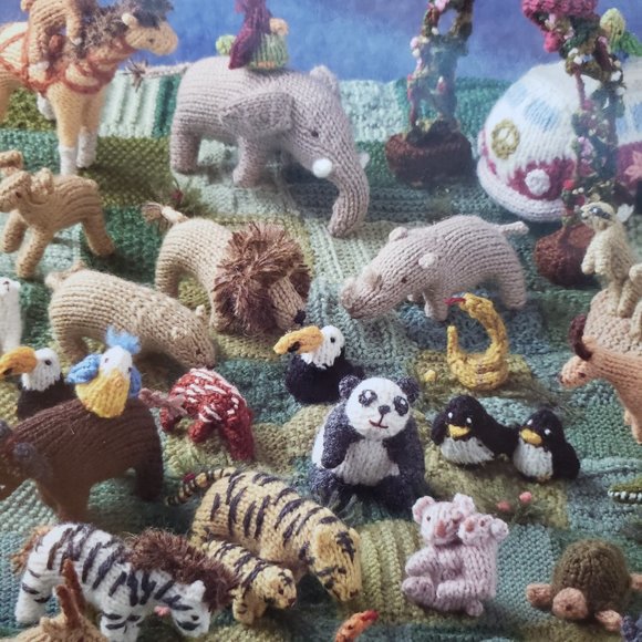NWT mini–Knitted Safari by Sachiyo Ishii. - Picture 2 of 6